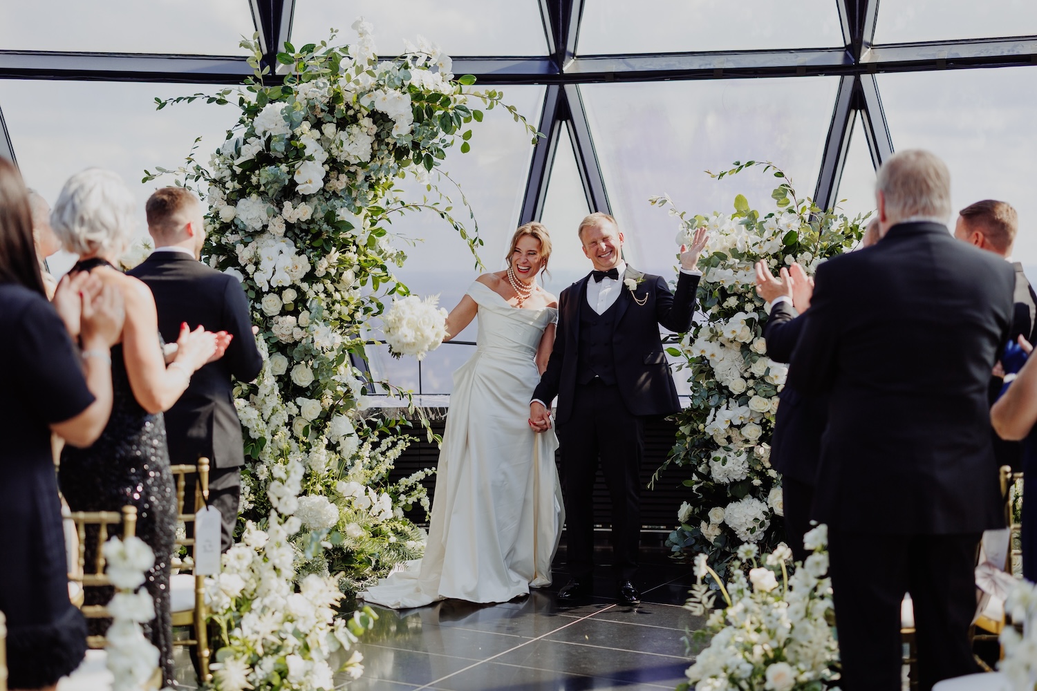 Wedding Ceremony Flowers at The Gherkin