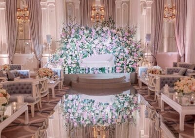 corinthia-wedding-flower-backdrop